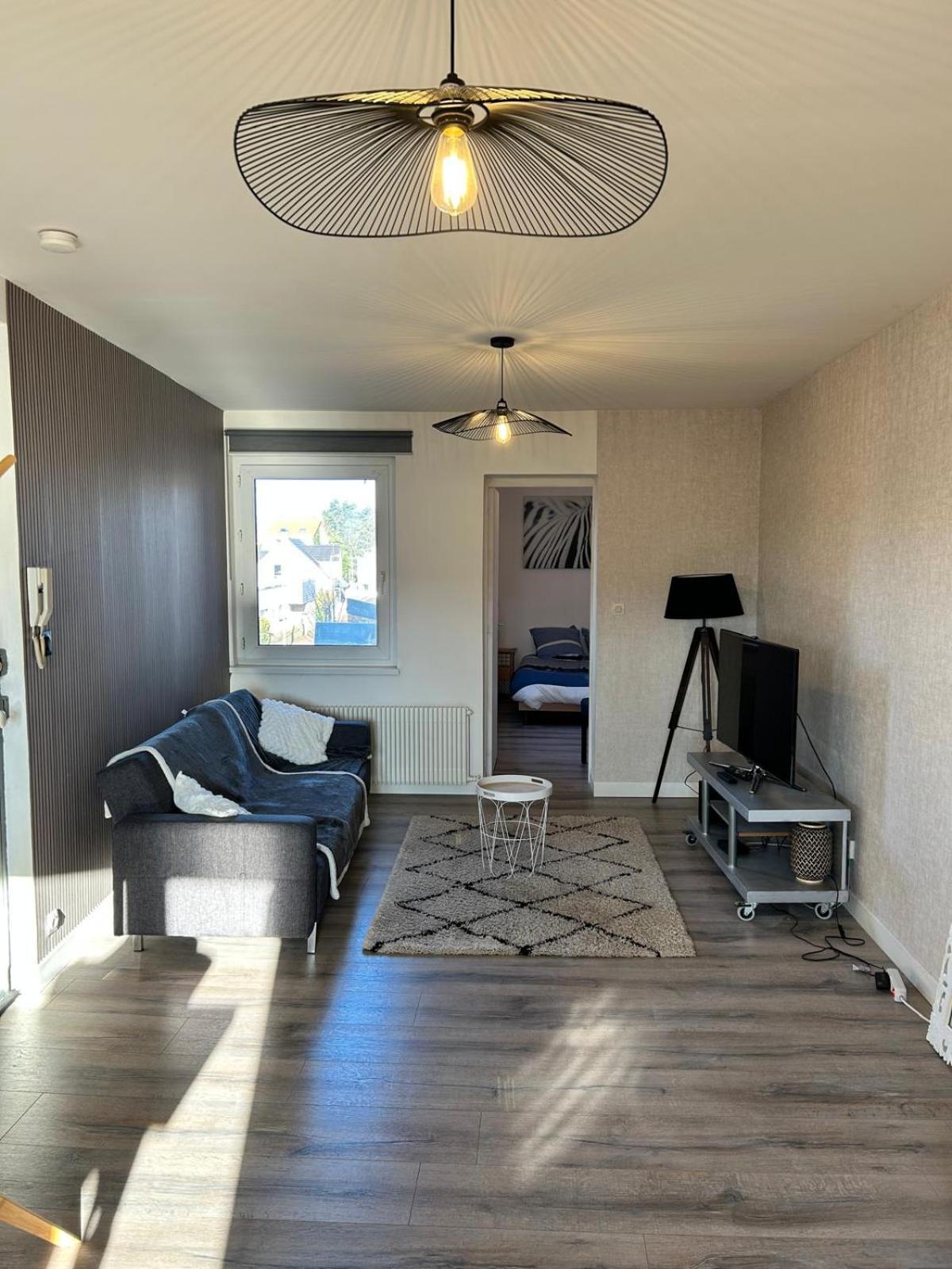Appartement F2 Meuble Dunkirk Bagian luar foto