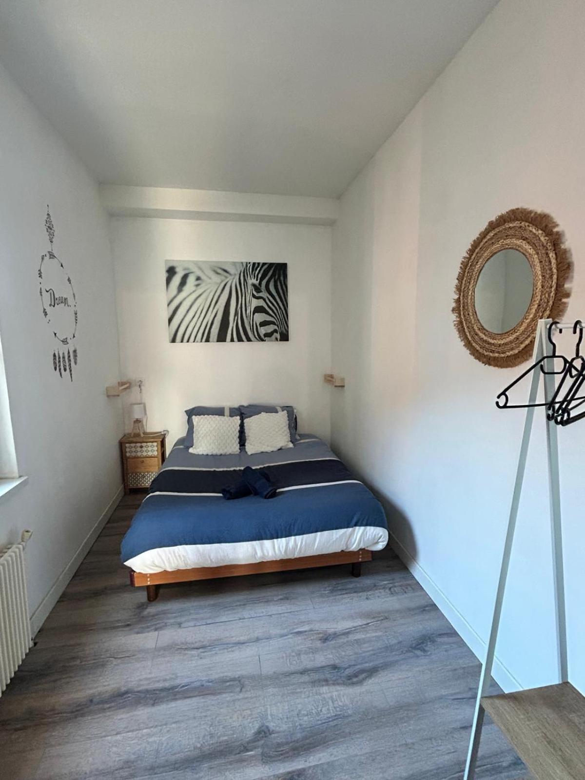Appartement F2 Meuble Dunkirk Bagian luar foto